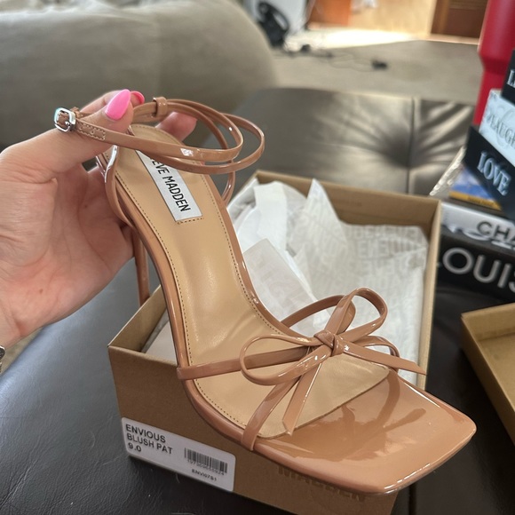 Brand New steve Madden heels - Picture 3 of 4